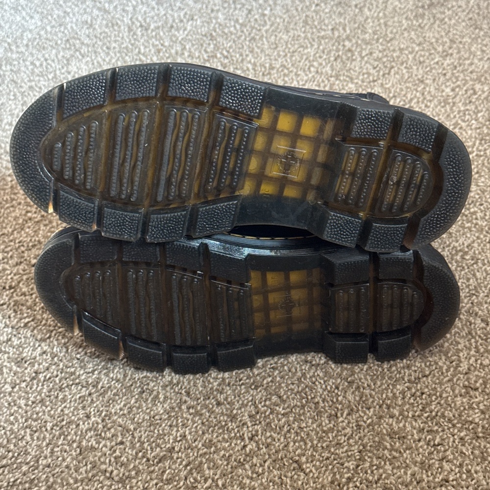 Dr. Martens Embury boots - Picture 5 of 6